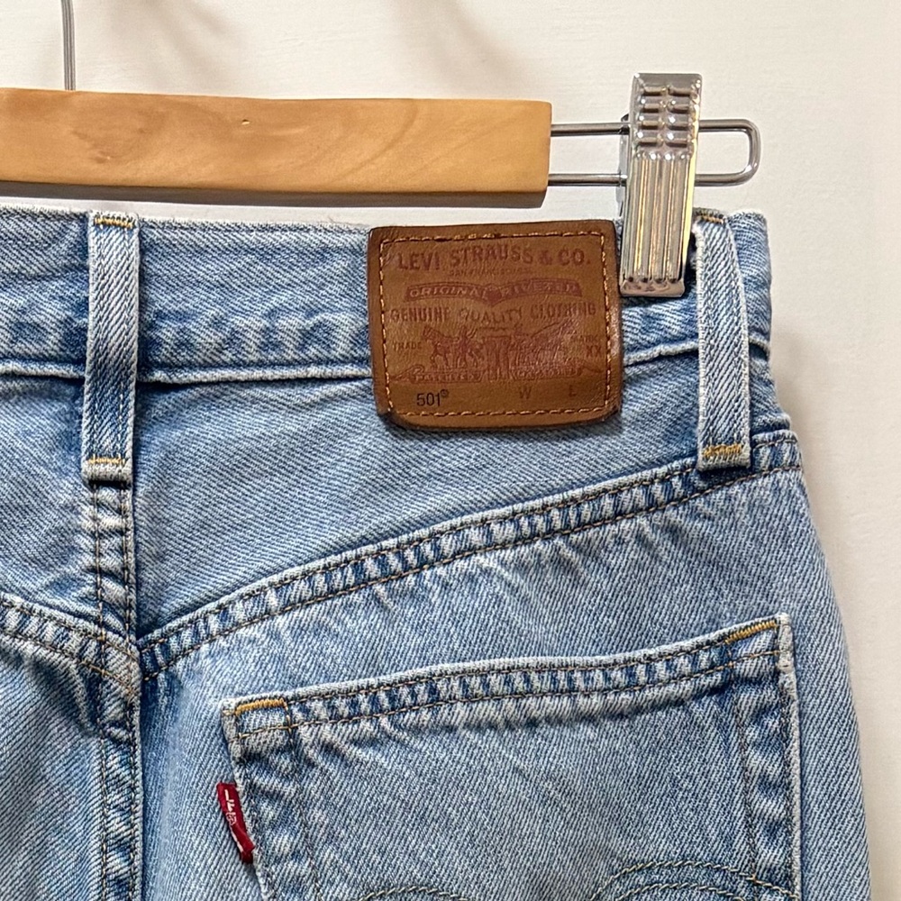 Levi's Light Blue Women's Boot Cut Jeans - Picture 3 of 3